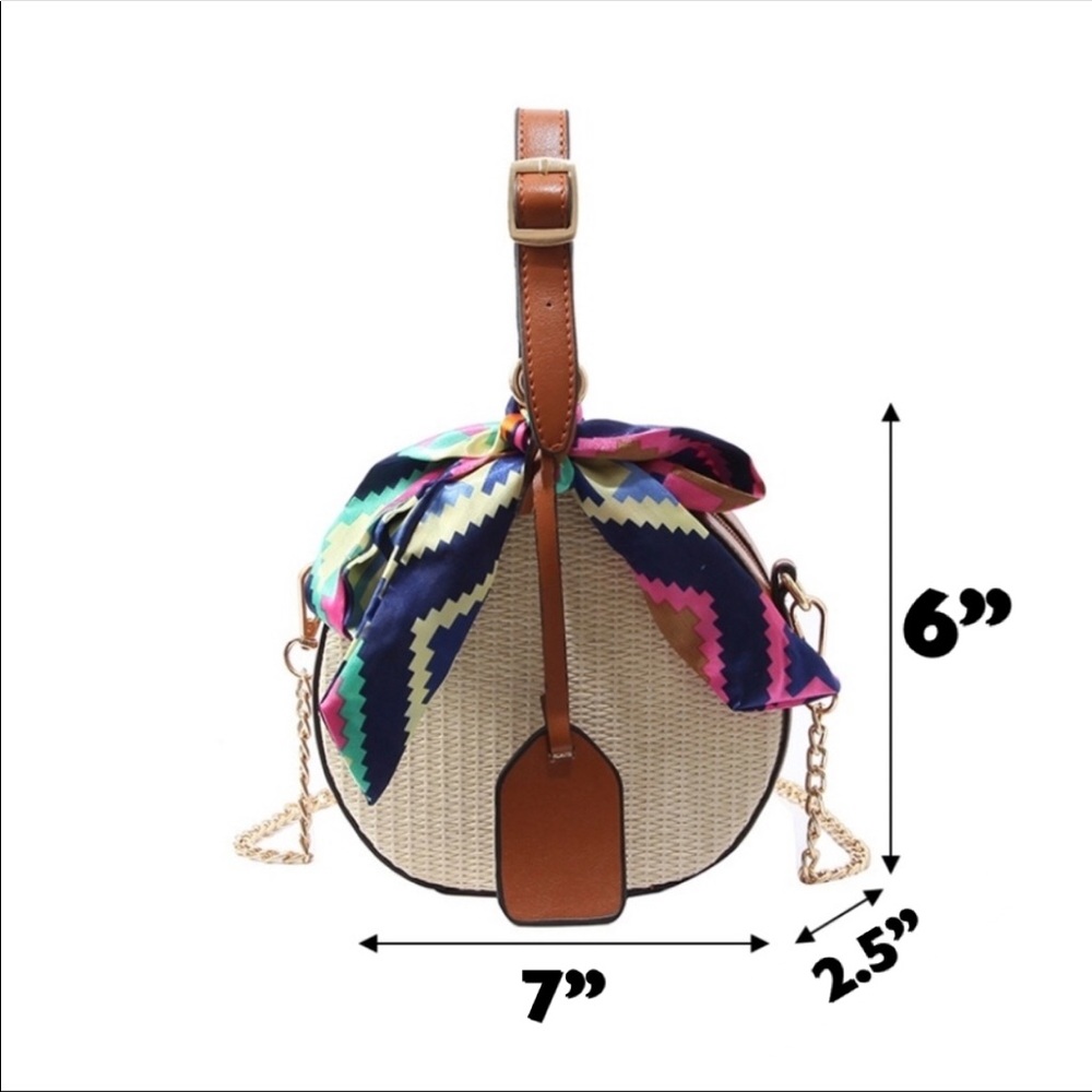 **ONE DAY SALE** Round Weaved Beach Bag Versatile - Picture 5 of 6